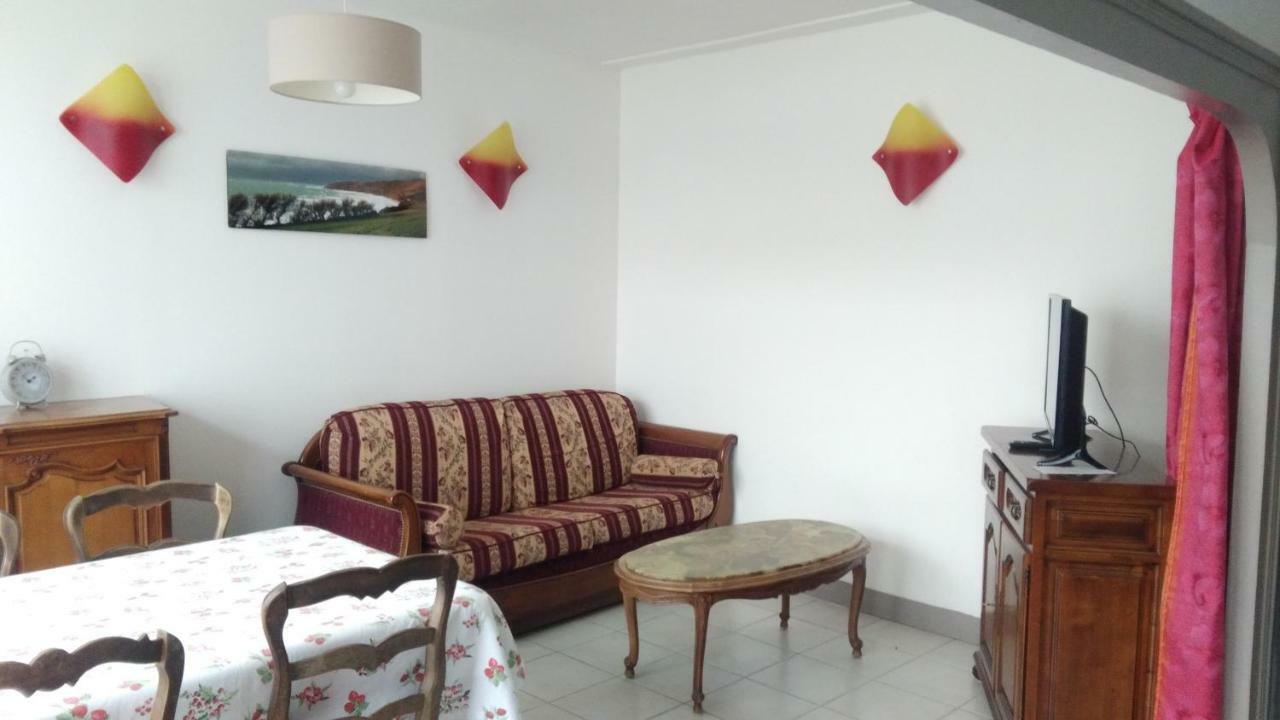 Apartament Gite Le Relais Saint-Pierre-Église Zewnętrze zdjęcie